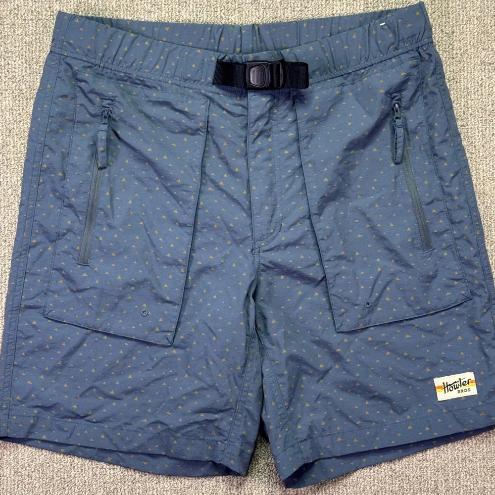 Howler Brothers Men's Flat Front Shorts in Slate Blue with Gold Dot Print